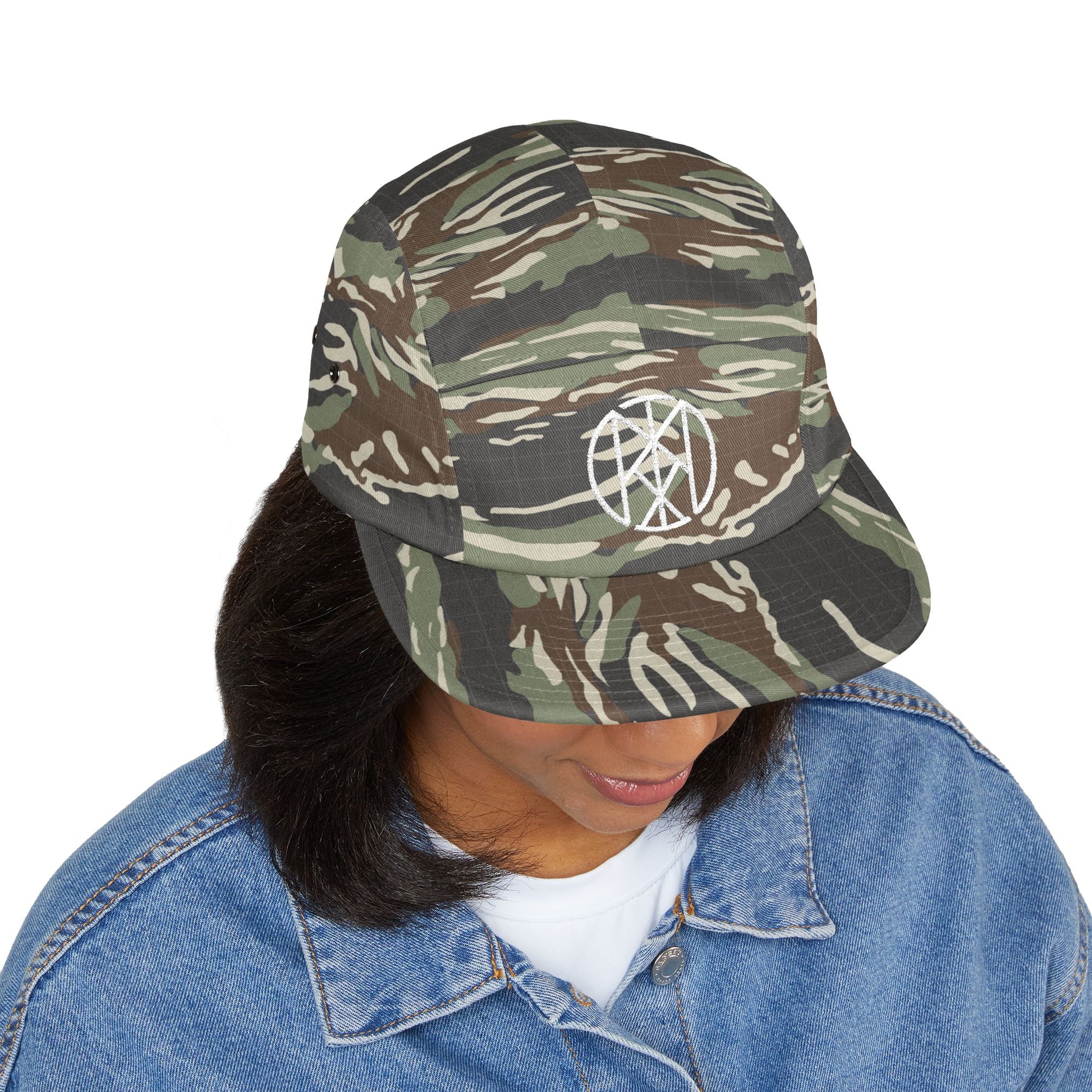 Alternate logo 5 panel hat.